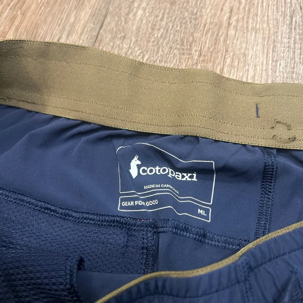 Cotopaxi‎ Mens Shorts 7 Inch Navy Blue M/L Stretch Athletic Hiking Running